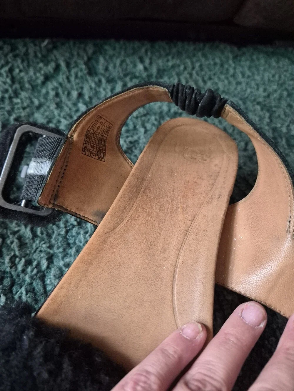 Ugg Le Fluff Sandal Platform Size 9.5